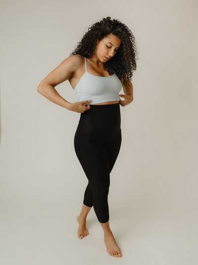 Women's black Snapback™ Postpartum Leggings - Preggo leggings – Joli-Glo  Maternity